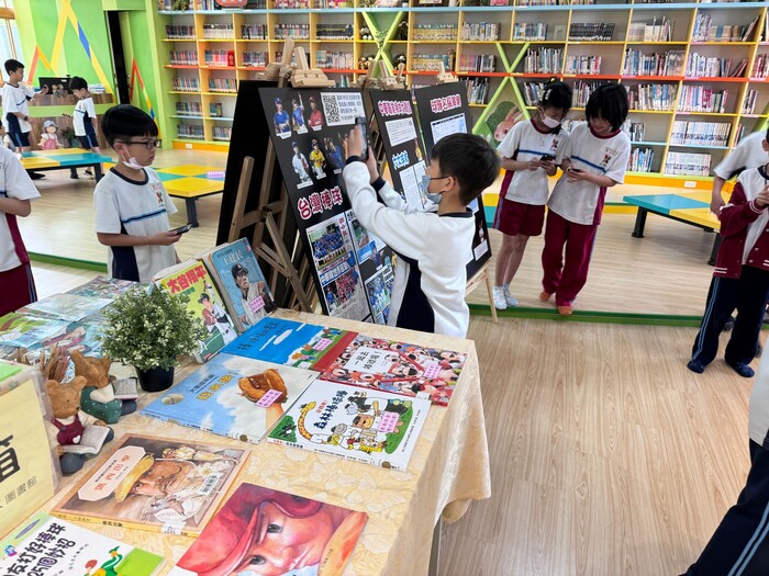 主題書展──臺中好棒，閱讀閱棒，大家一起來運動！(另開新視窗/jpg檔)圖片