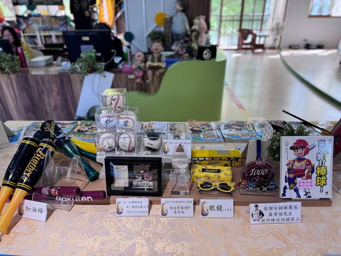 主題書展──臺中好棒，閱讀閱棒，大家一起來運動！(另開新視窗/jpg檔)圖片