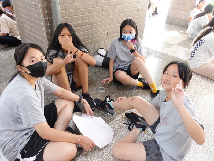 113學年度科學創意競賽 「仁美毅力號的降落任務」(另開新視窗/jpg檔)圖片