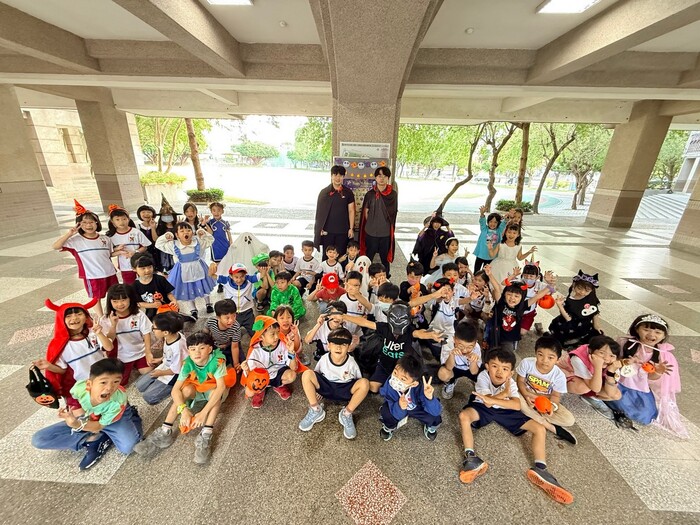 Trick or Treat！萬聖節闖關樂翻天！(另開新視窗/jpg檔)圖片