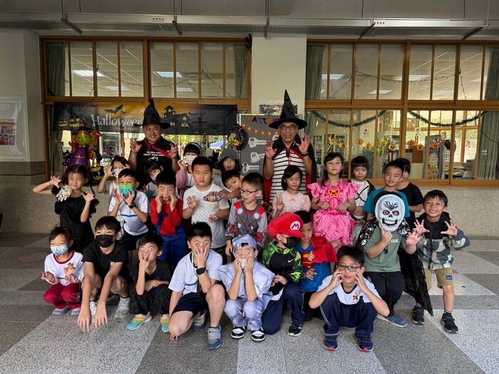 Trick or Treat！萬聖節闖關樂翻天！(另開新視窗/jpg檔)圖片