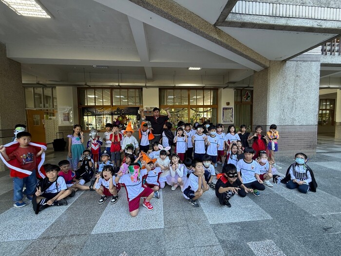 Trick or Treat！萬聖節闖關樂翻天！(另開新視窗/jpg檔)圖片