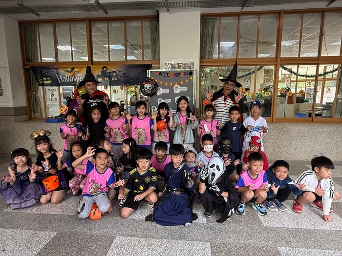 Trick or Treat！萬聖節闖關樂翻天！(另開新視窗/jpg檔)圖片