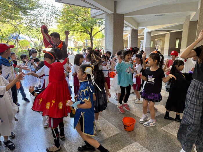 Trick or Treat！萬聖節闖關樂翻天！(另開新視窗/jpg檔)圖片