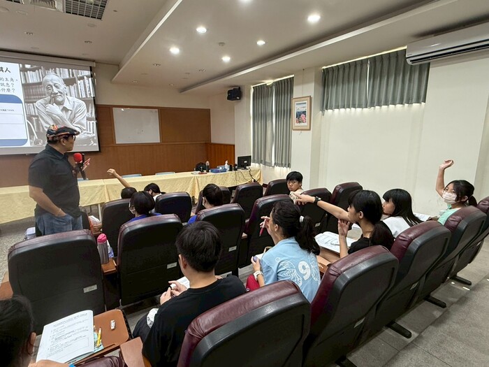 導覽小尖兵培訓(另開新視窗/jpg檔)圖片